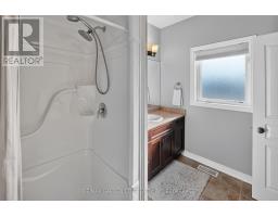 179 Falcon Drive, Welland, ON L3C0B2 Photo 18