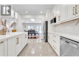 Main - 30 Painted Rock Avenue, Richmond Hill, ON L4S1R6 Photo 13