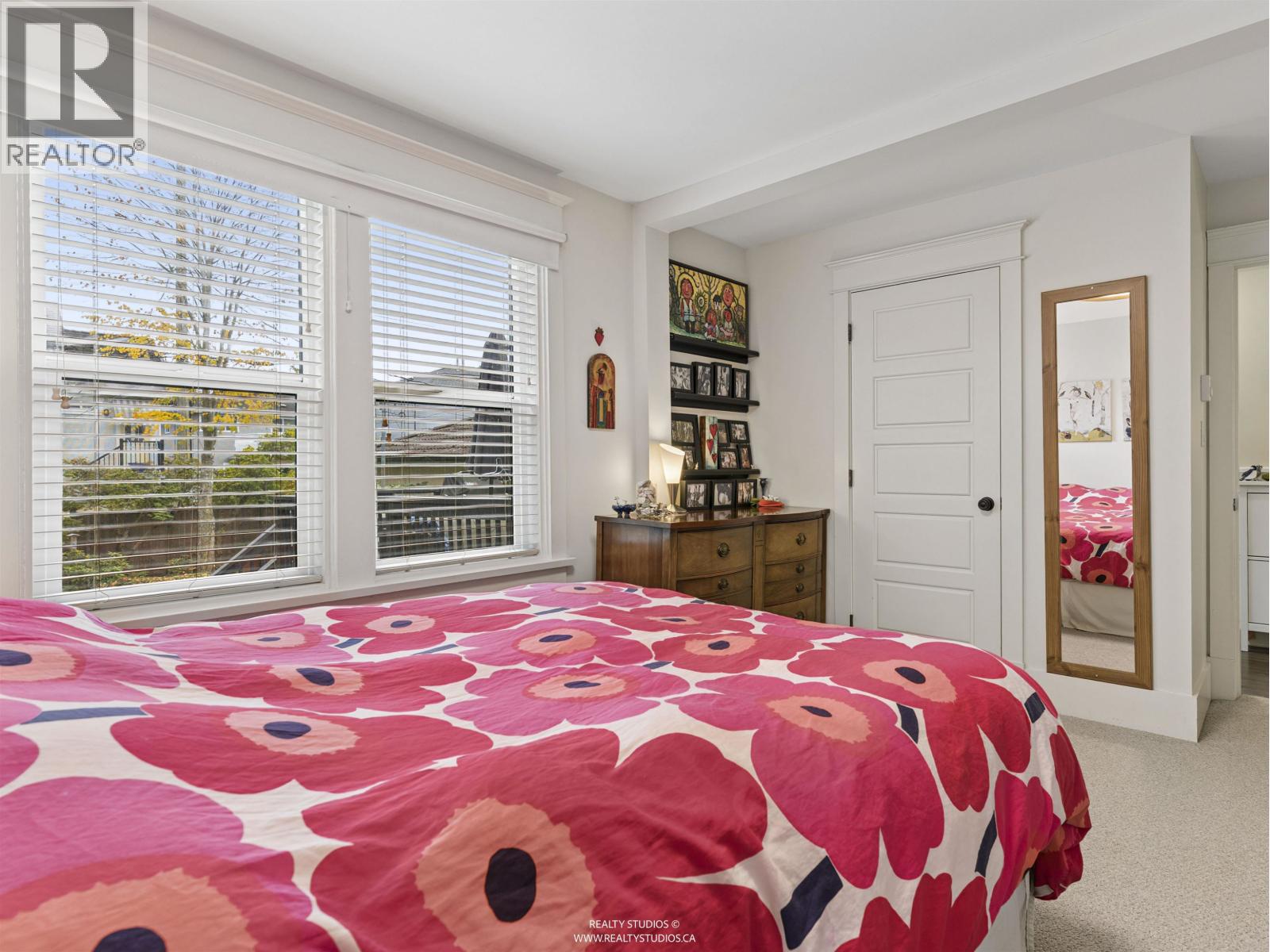 338 E 20TH AVENUE, Vancouver - Image 1
