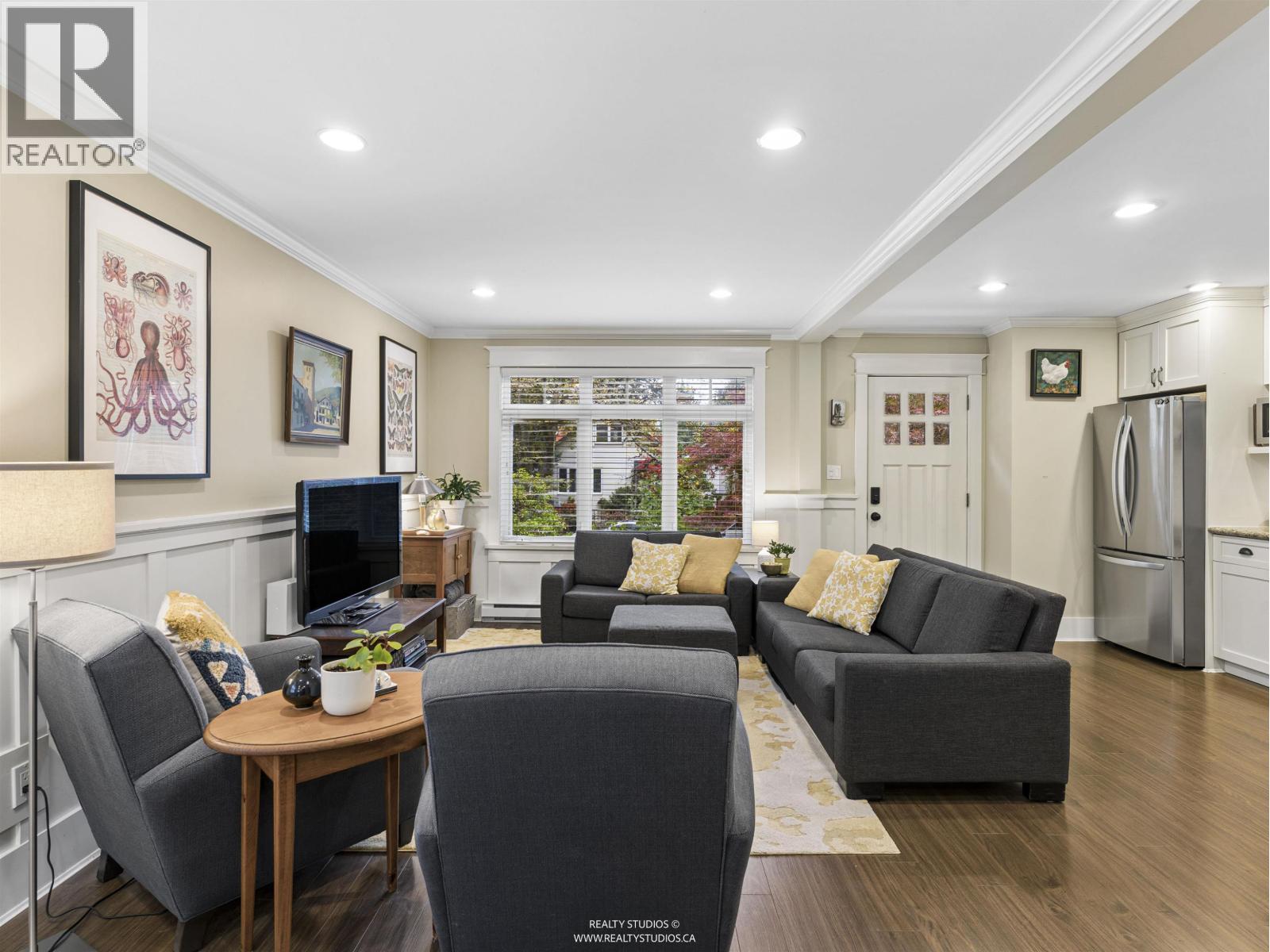 338 E 20TH AVENUE, Vancouver - Image 1