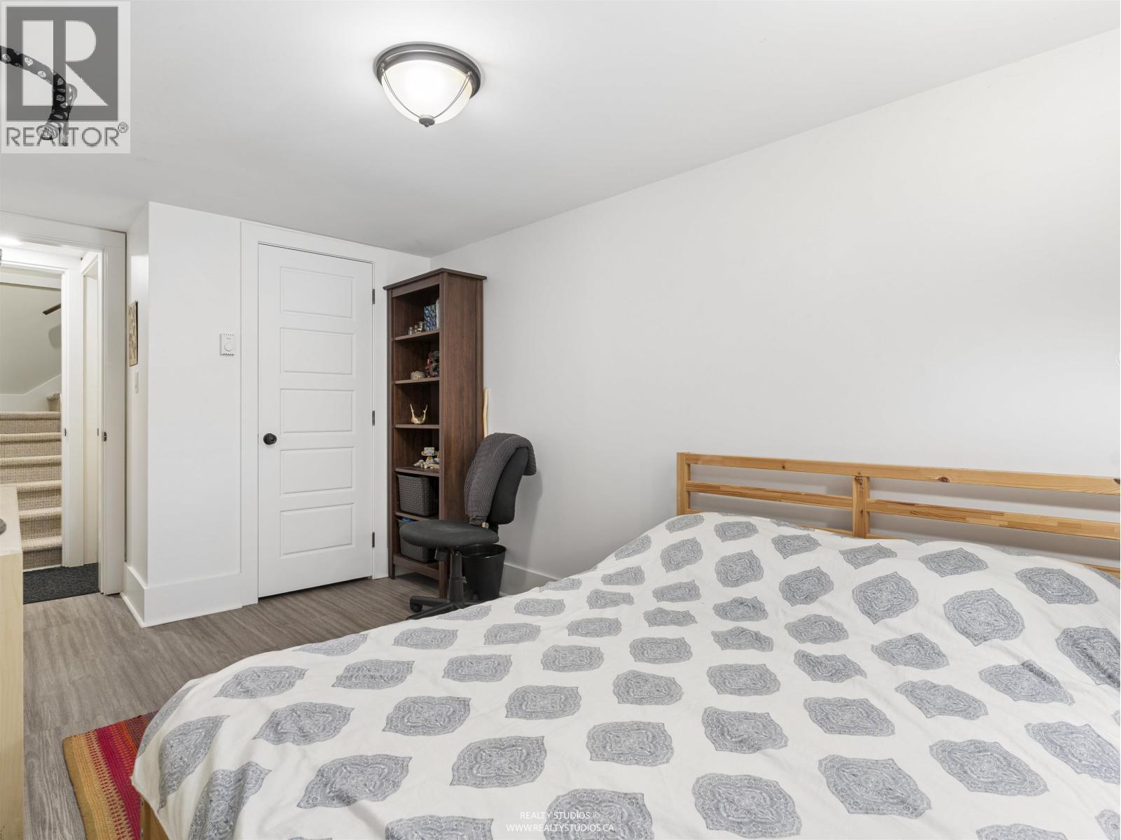 338 E 20TH AVENUE, Vancouver - Image 1