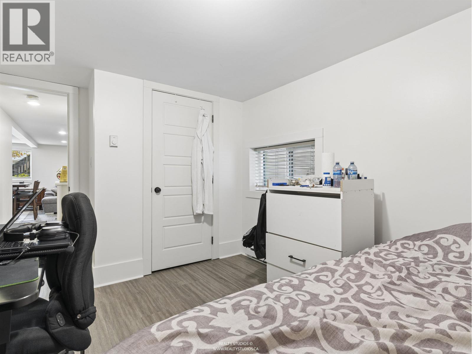 338 E 20TH AVENUE, Vancouver - Image 1