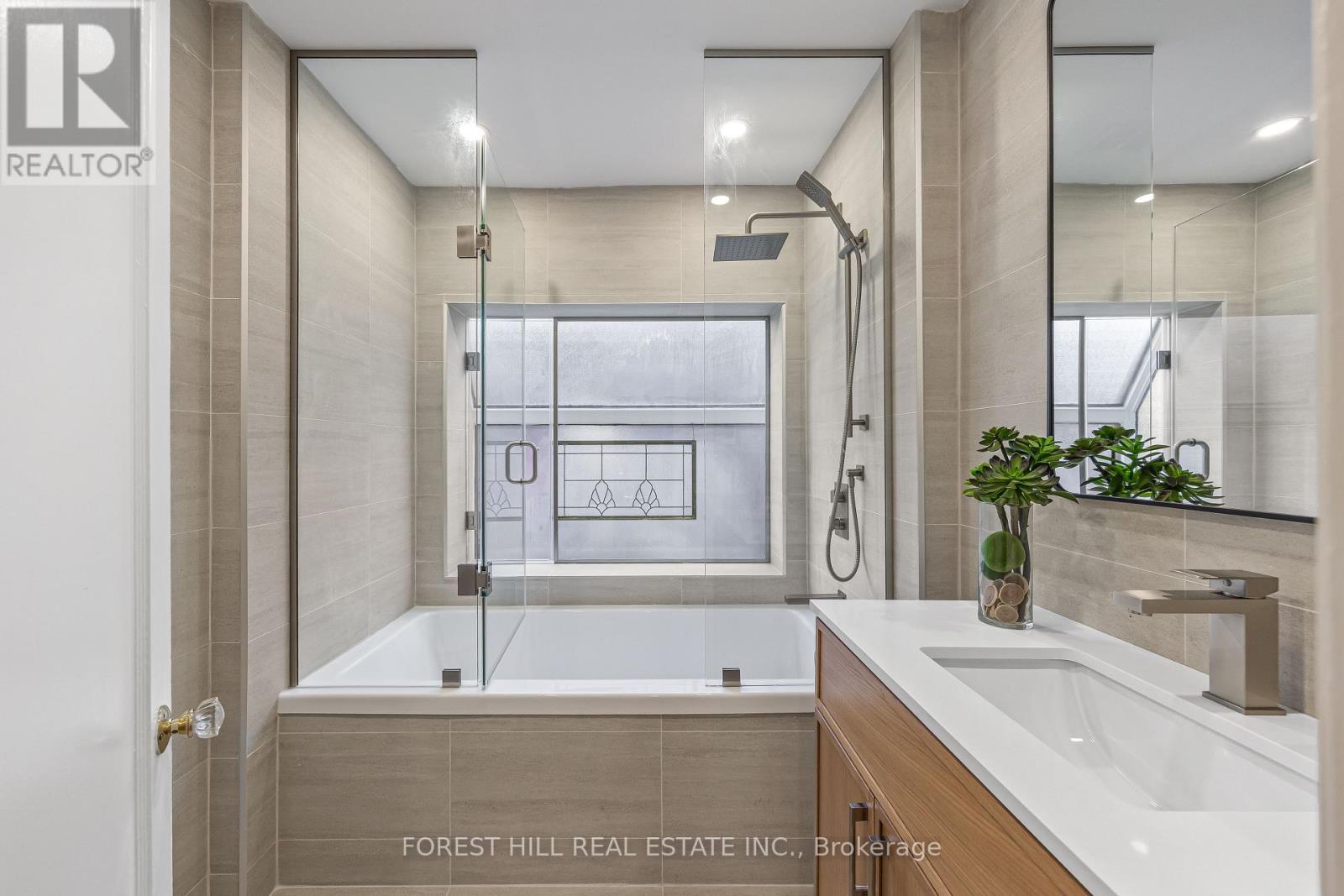 408 ST CLEMENTS AVENUE - 24