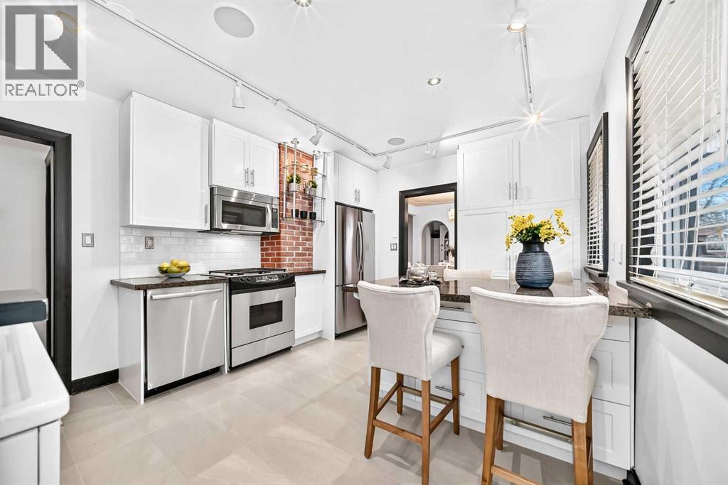 3035 4 Street SW photo 15