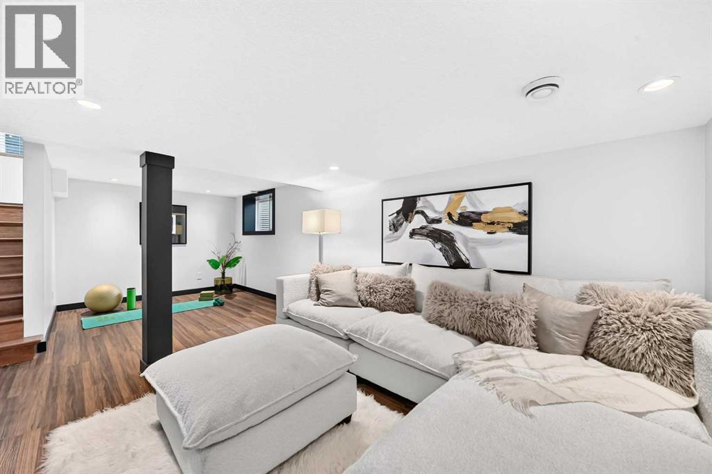3035 4 Street SW photo 31