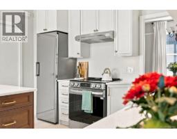 40 Government St, Victoria, BC V8V2K3 Photo 19
