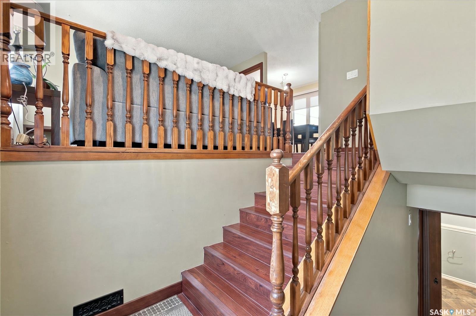 18 Bligh BAY, Regina — photo 3