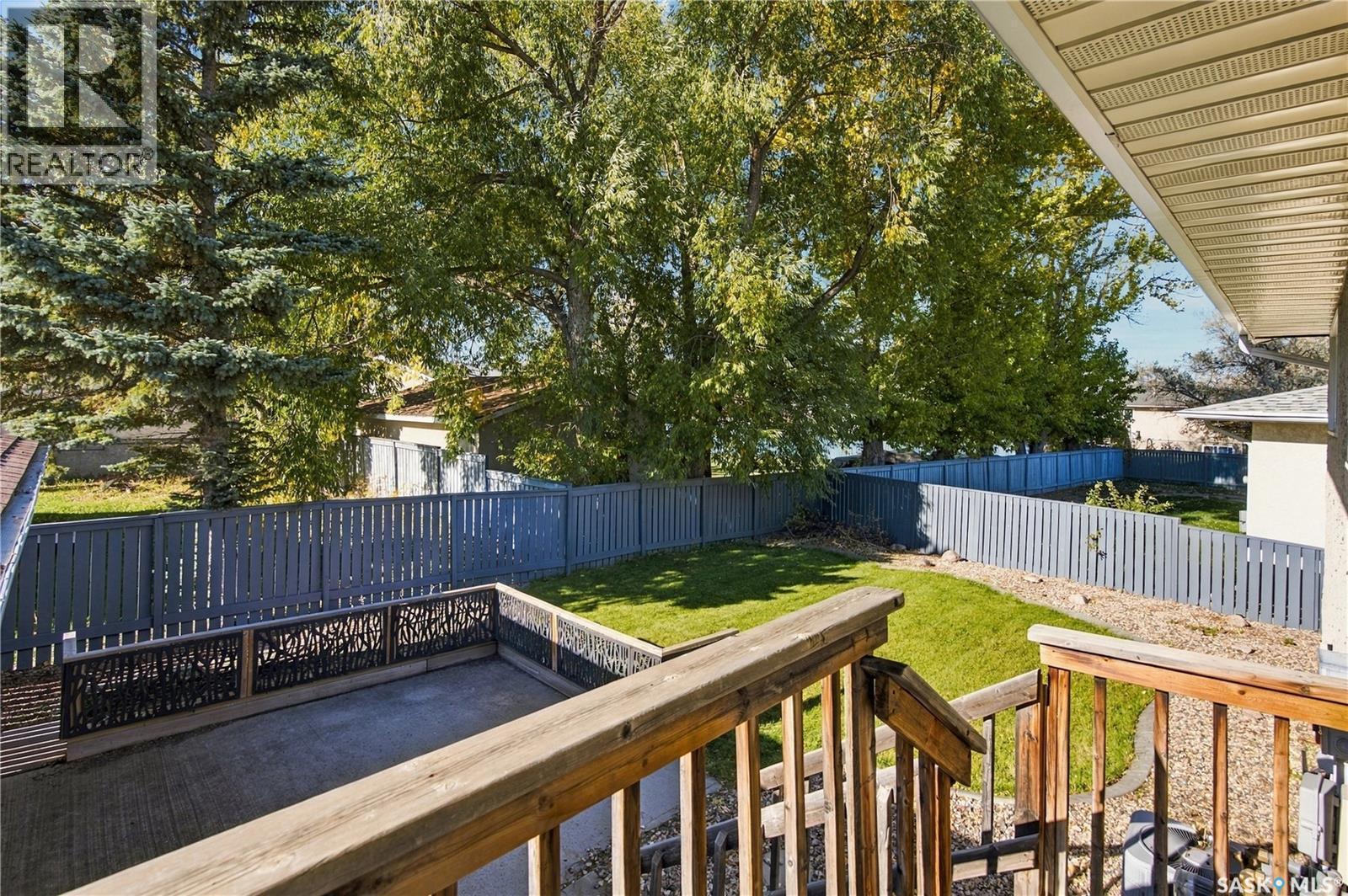 18 Bligh BAY, Regina — photo 30