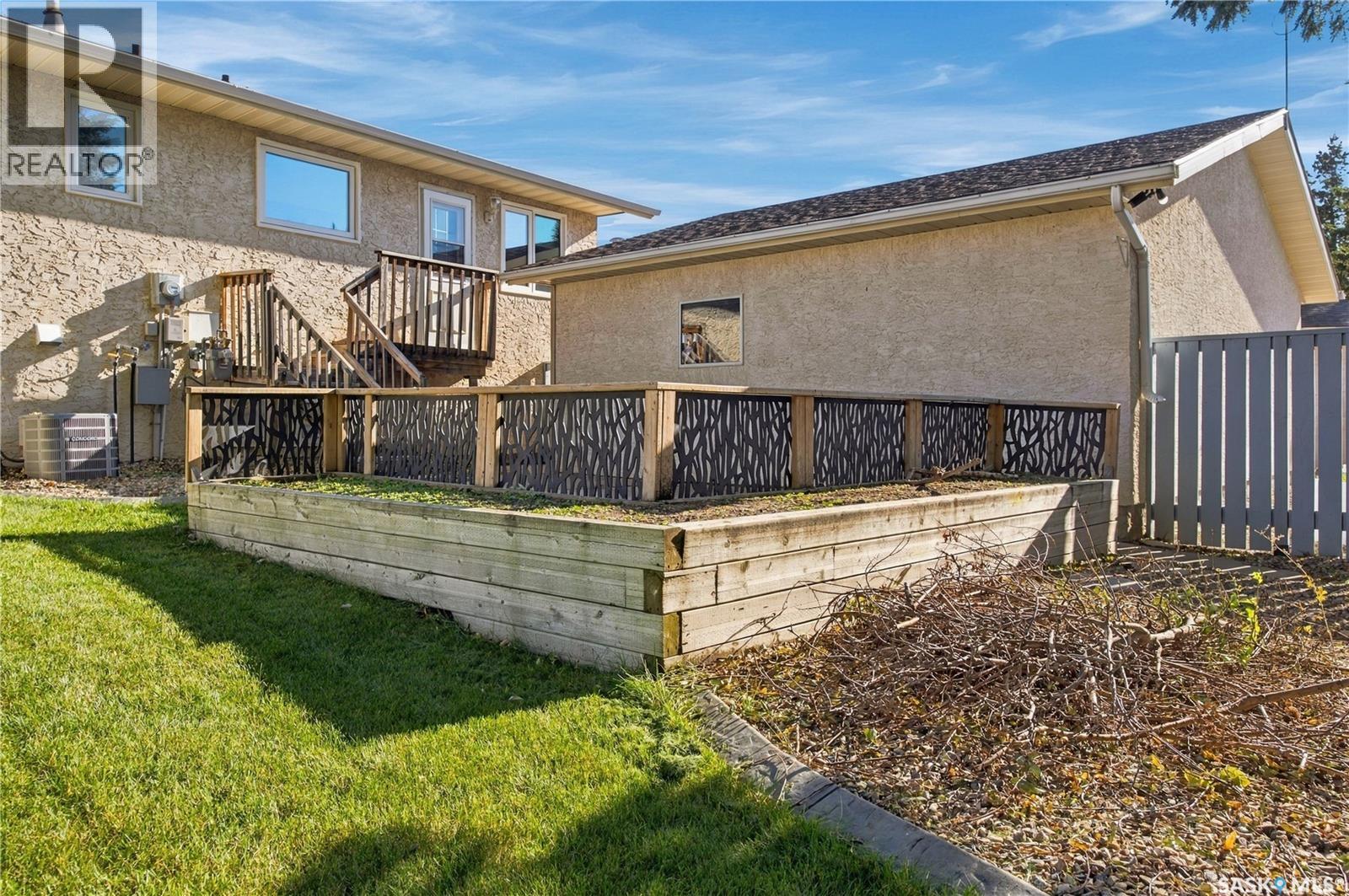 18 Bligh BAY, Regina — photo 33