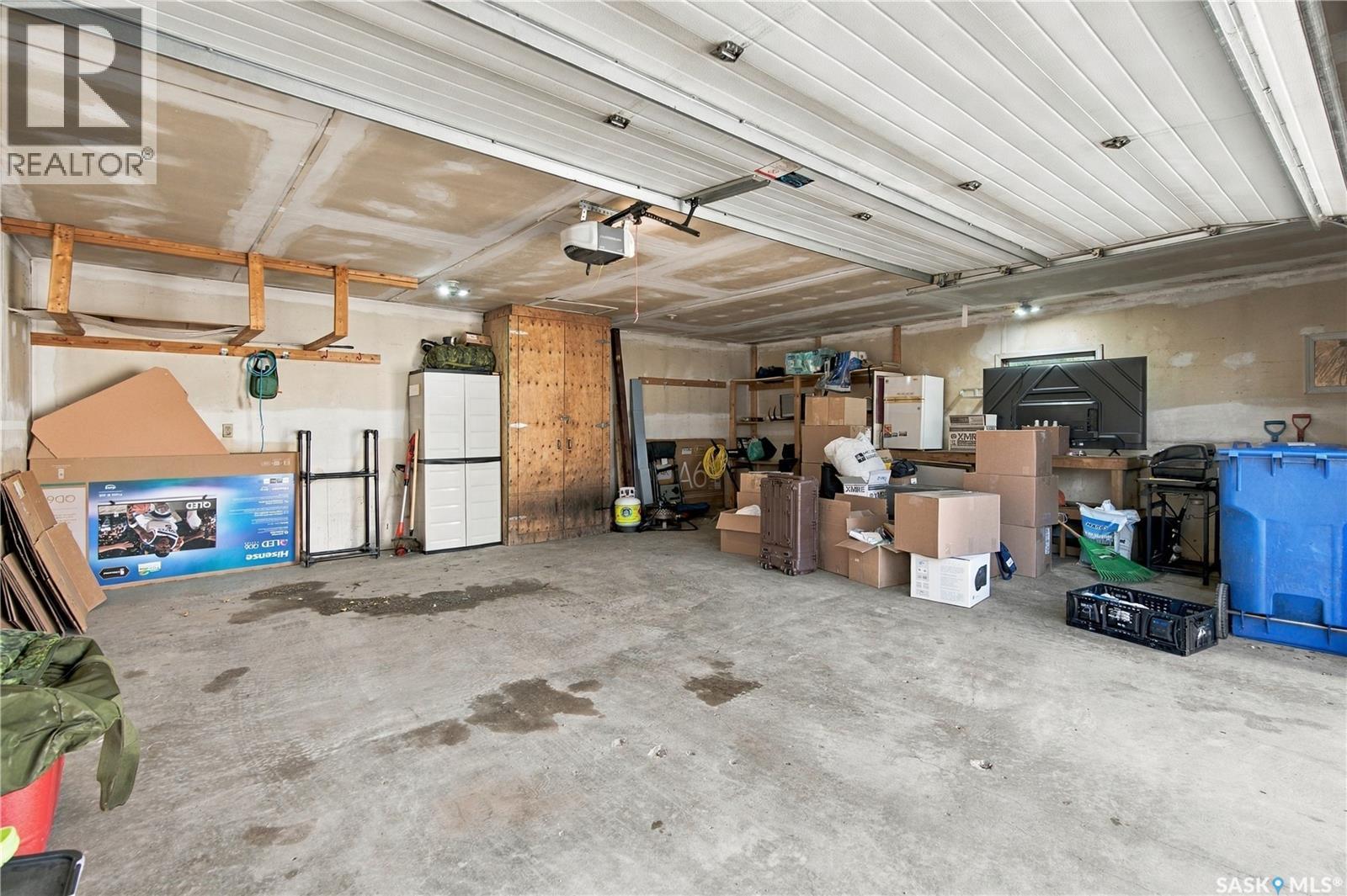 18 Bligh BAY, Regina — photo 36