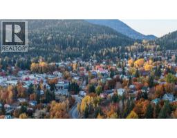 415 Centennial Place, Rossland, BC V0G1Y0 Photo 7
