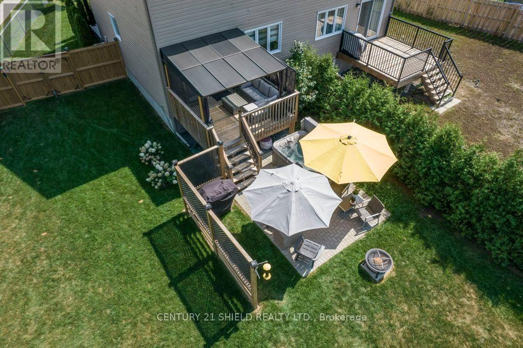 1140 CLEMENT COURT, Cornwall — photo 8