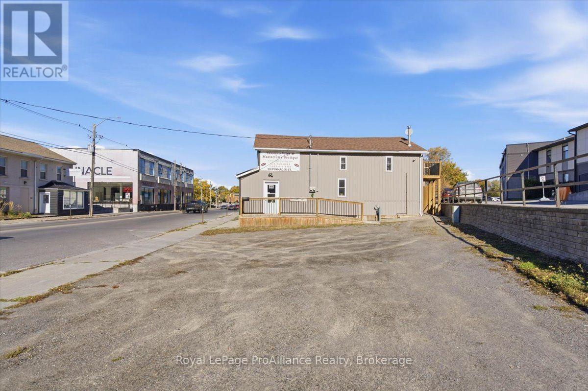 291 Pinnacle Street, Belleville, ON photo 4