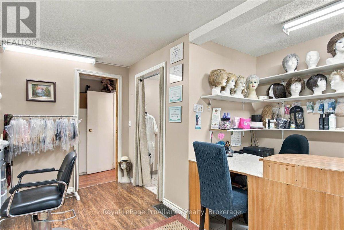 291 Pinnacle Street, Belleville, ON photo 8