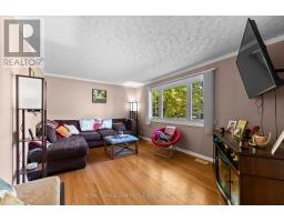 10 Sunset Crescent, Petawawa, ON K8H2L7 Photo 13