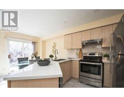 Bedroom 3 - (upper) - 5944 Shelford Terrace, Mississauga, ON L5M6K3 Photo 8