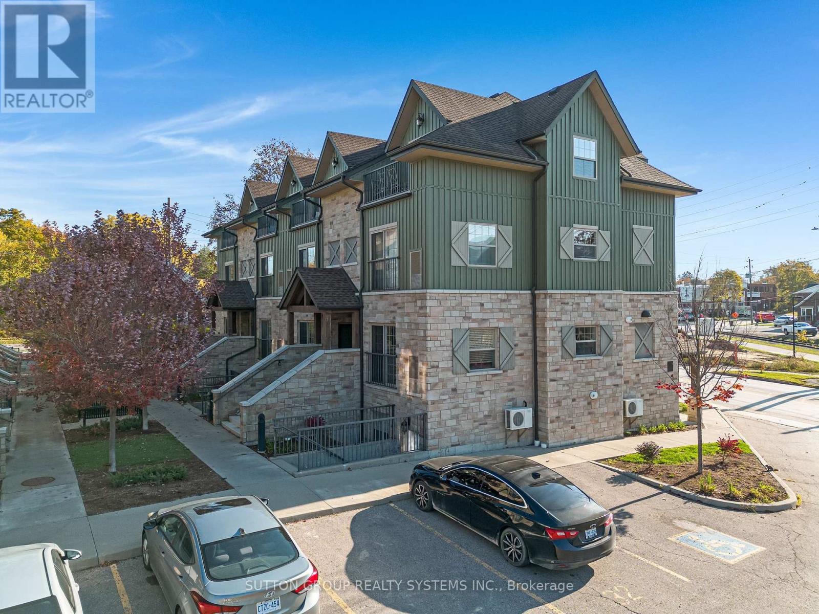 A302- 112 Union Street East, Waterloo, ON photo 35