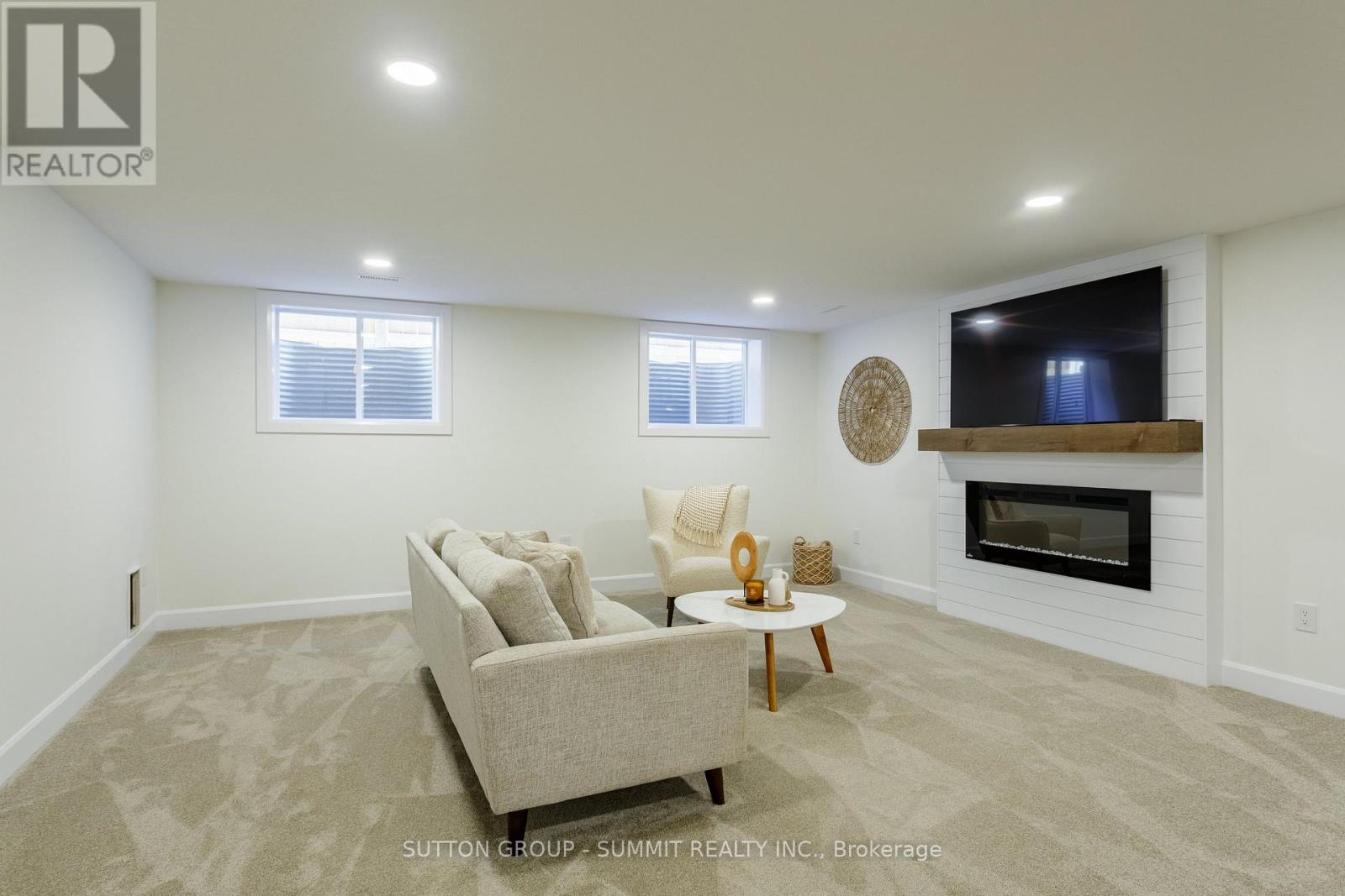 3591 MIA Lane, Plympton-Wyoming, ON photo 21