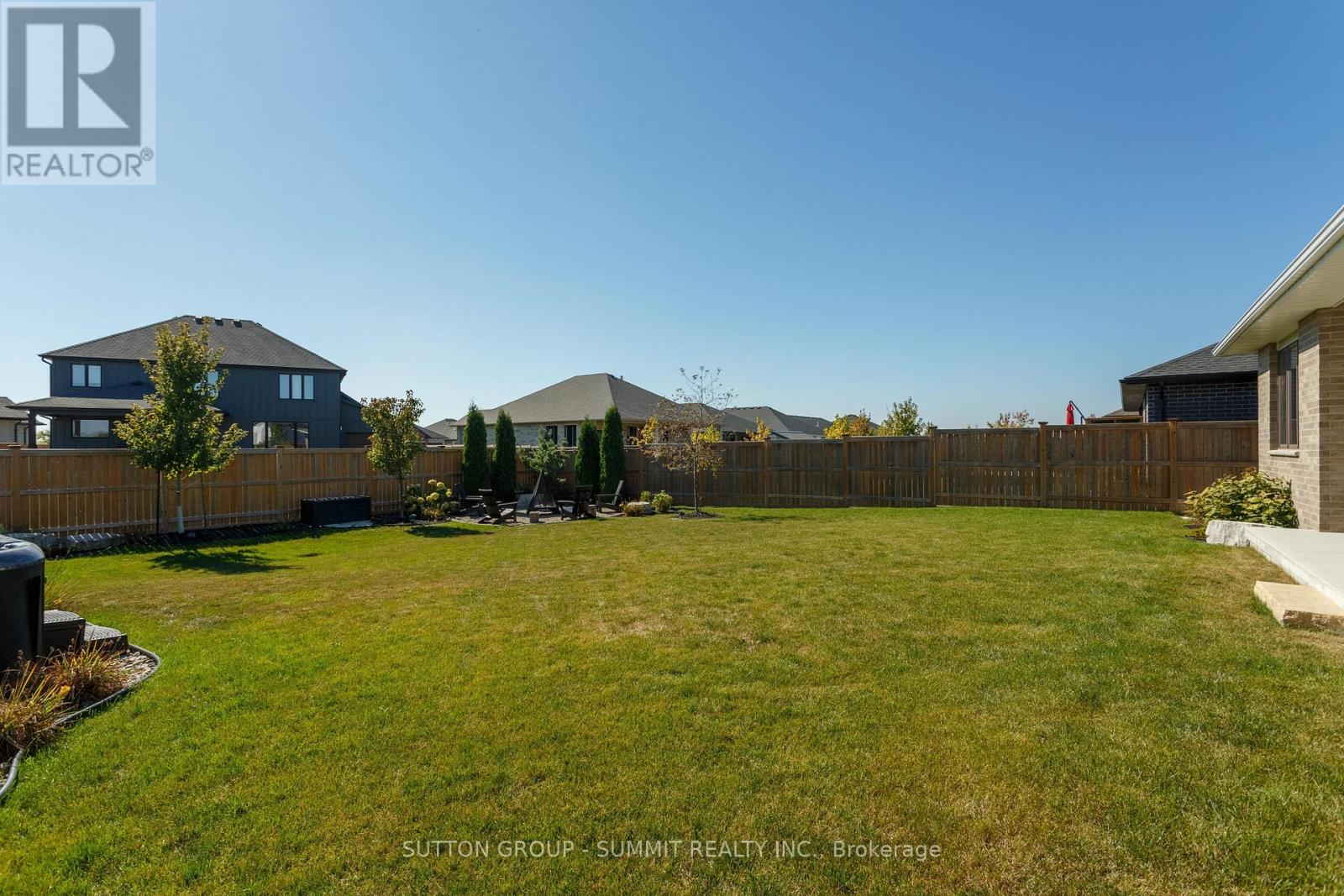3591 MIA Lane, Plympton-Wyoming, ON photo 35