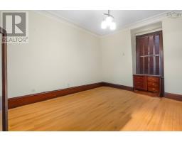 5691 Inglis Street, Halifax, NS B3H1K2 Photo 29