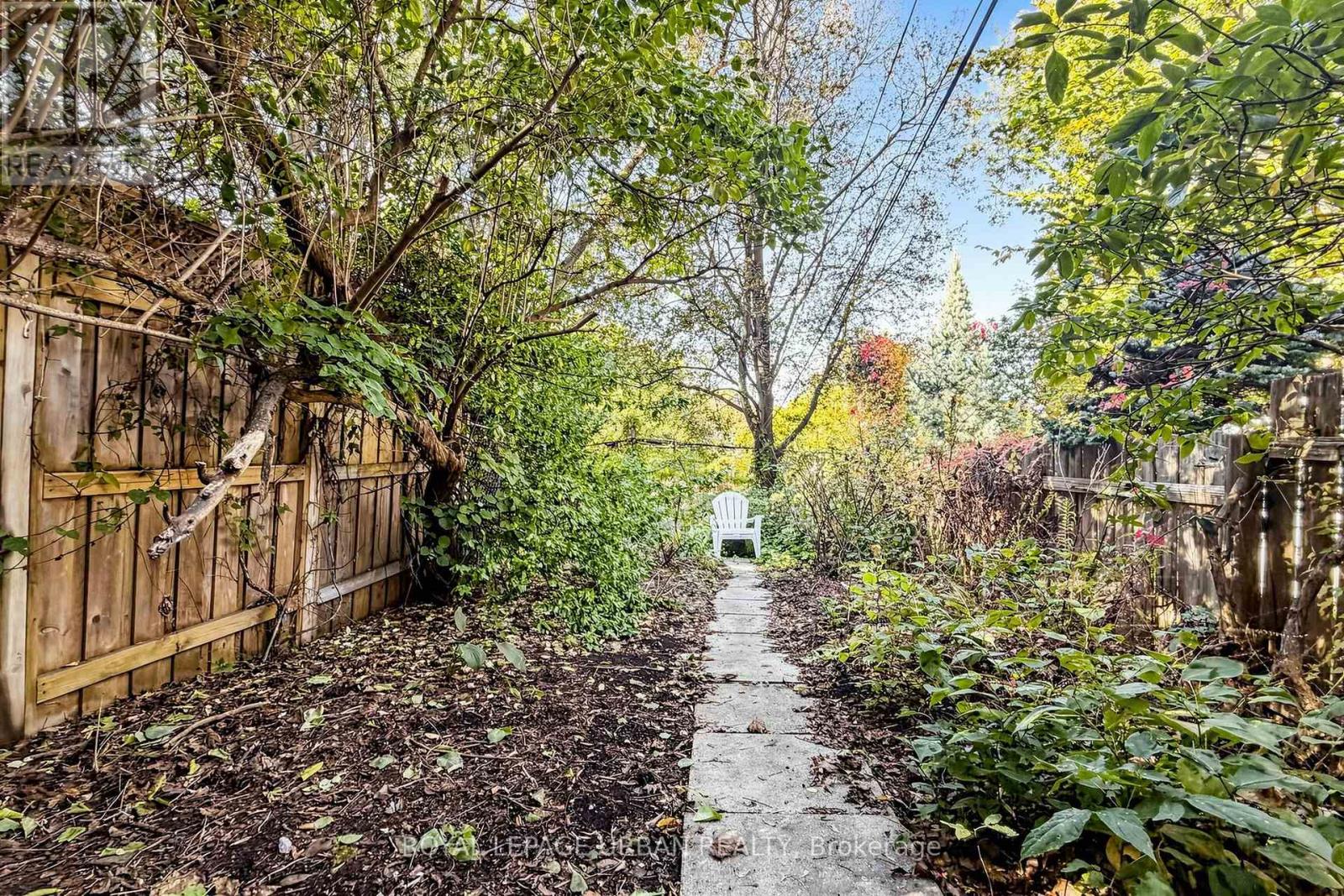 74 EAST LYNN AVENUE - 43