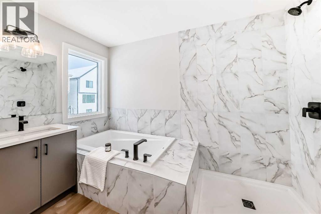 33 Rochester Crescent NW, Calgary — photo 27