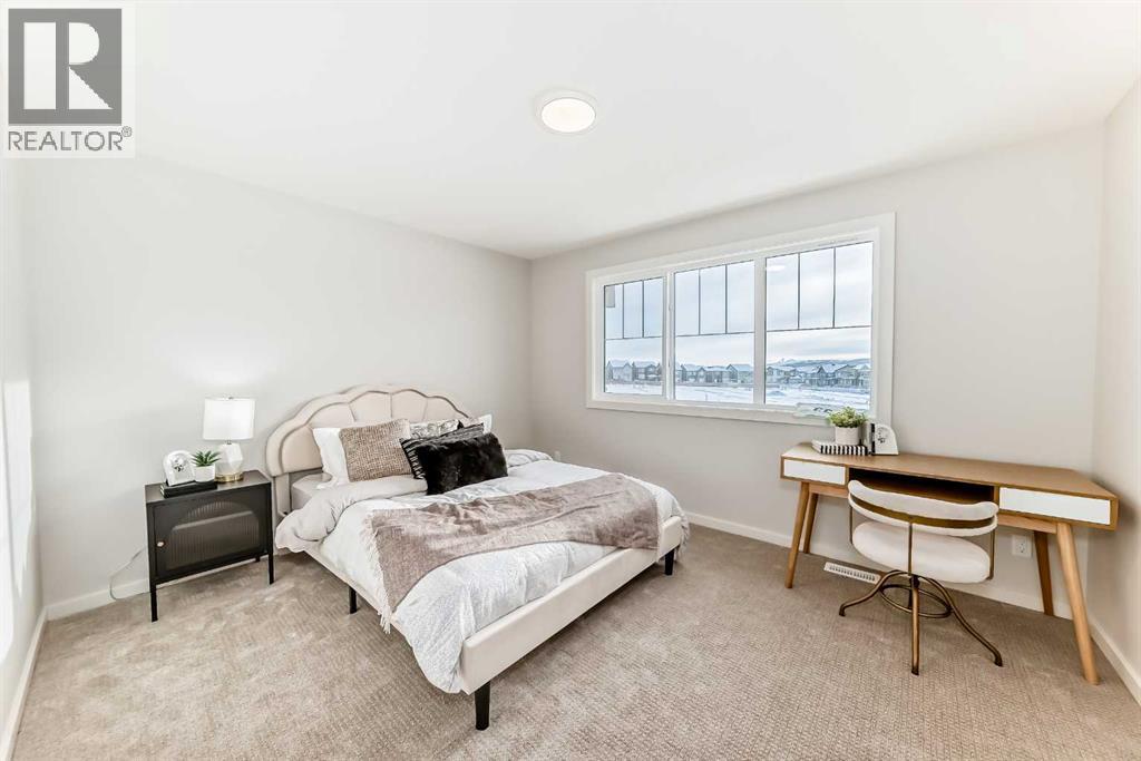 33 Rochester Crescent NW, Calgary — photo 30