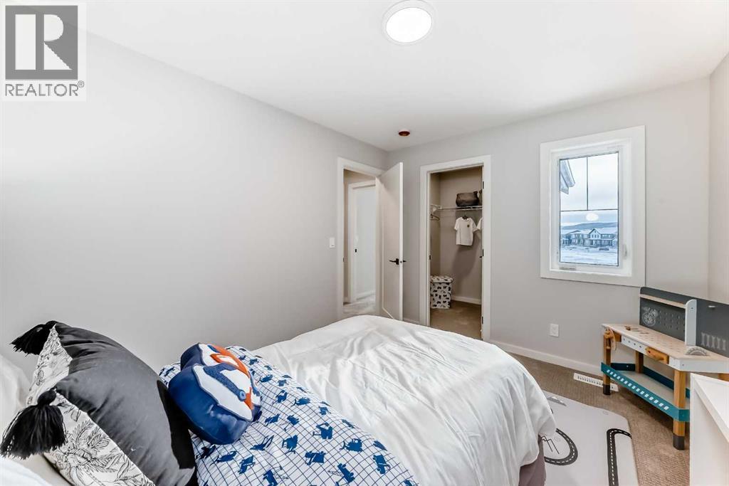 33 Rochester Crescent NW, Calgary — photo 34