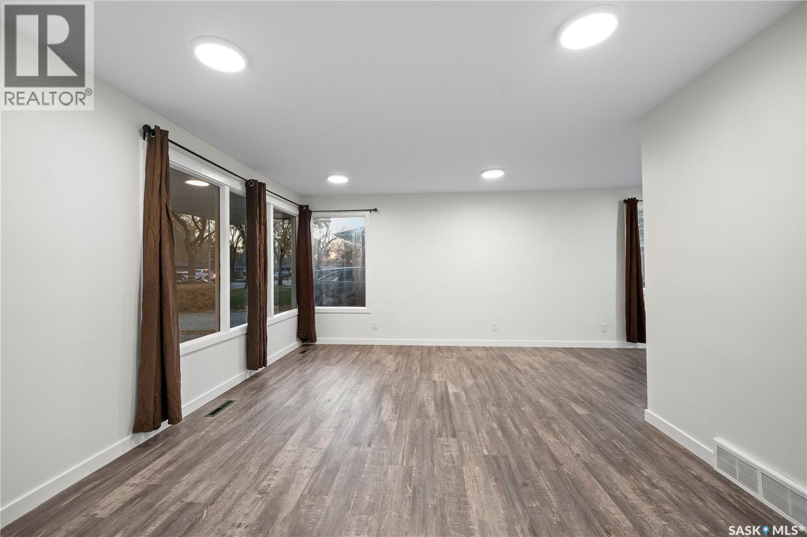 1820 Grant DRIVE, Regina — photo 12