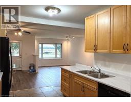 Kitchen - 9125 Sodom Road, Niagara Falls, ON L2E6S6 Photo 8