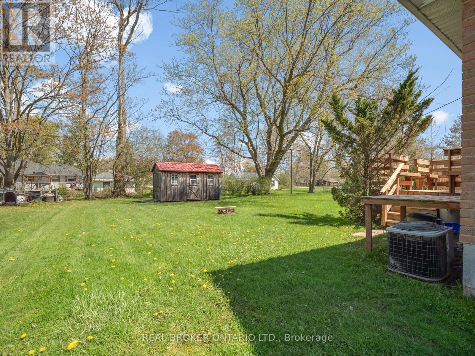 3176 EVADERE AVENUE N - 24