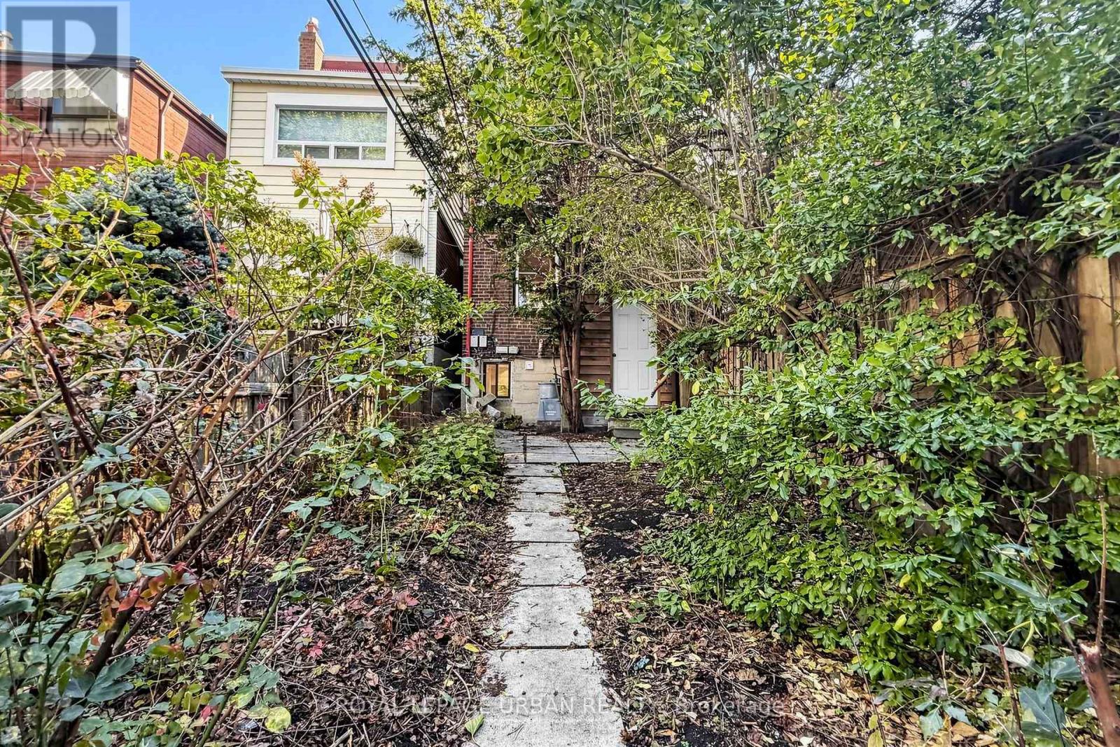 74 EAST LYNN AVENUE - 46