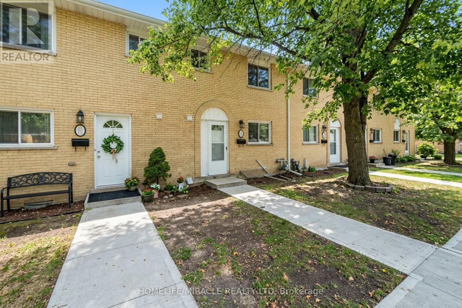 Photo of 30 Jerome Crescent