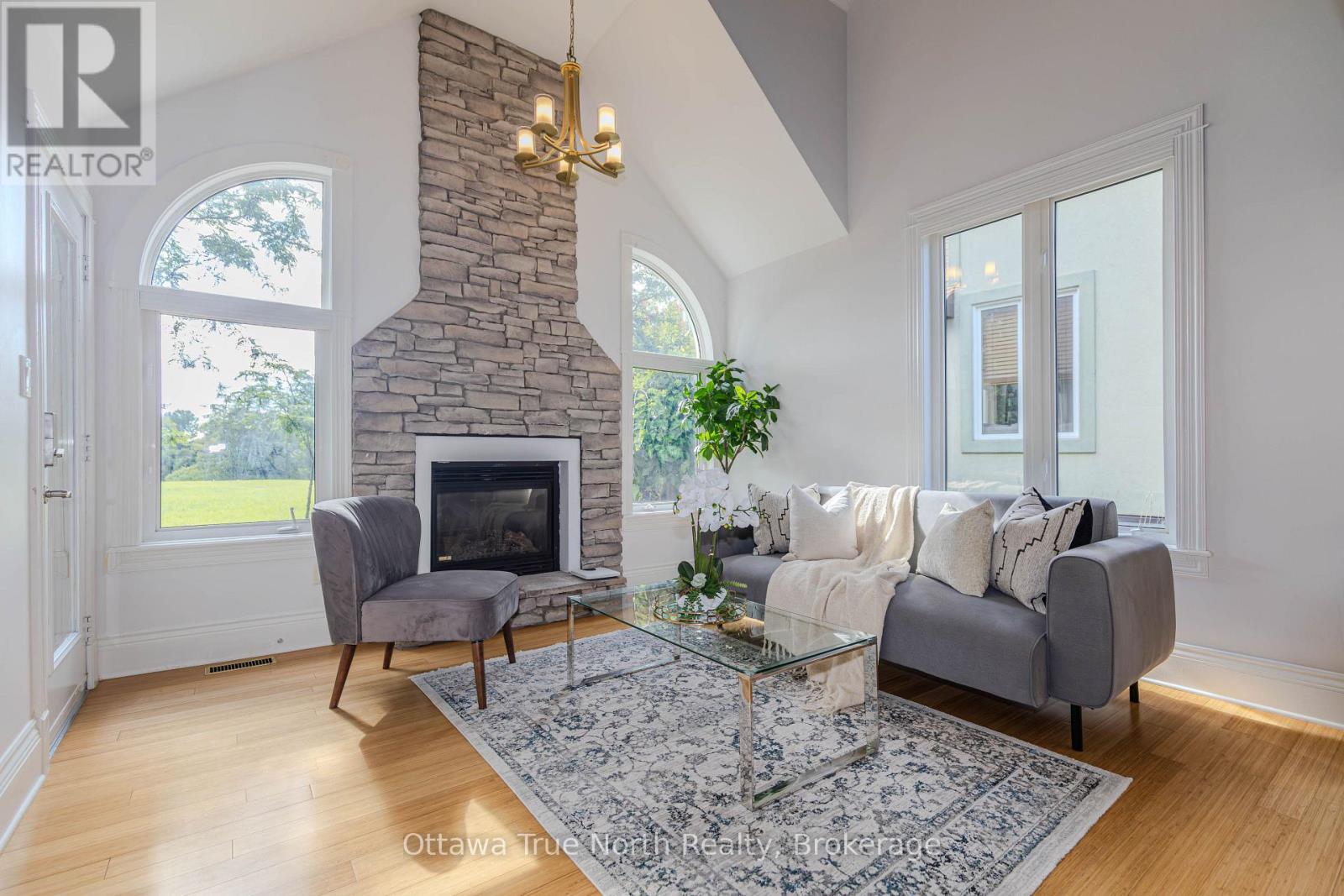 83A LEACOCK DRIVE - 25