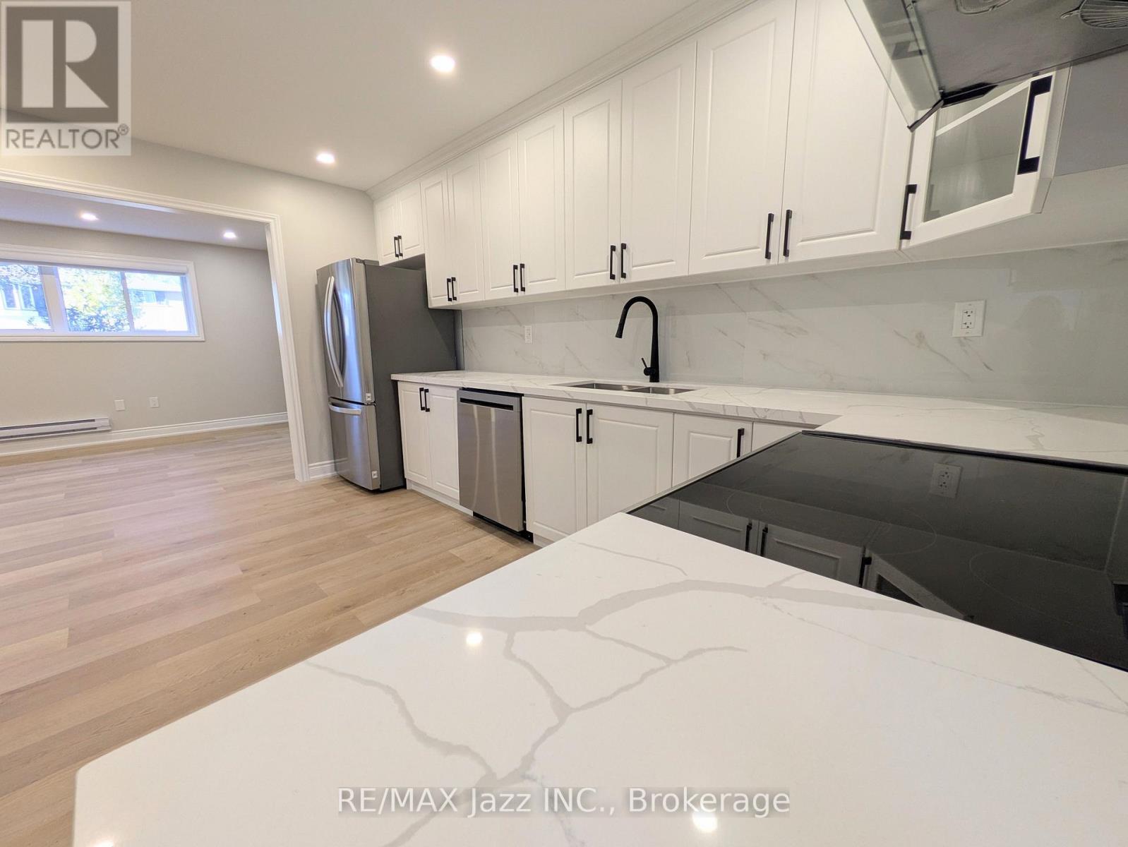 2- 311 Dwight Avenue, Oshawa, ON photo 16