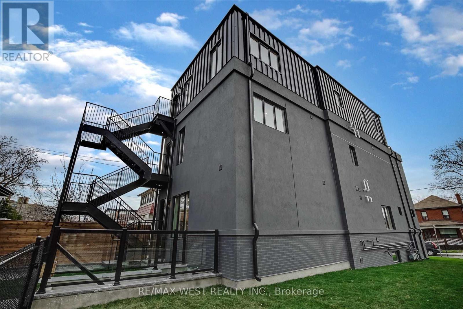 3RD - 201 CEDRIC AVENUE, Toronto (Oakwood Village) — photo 11