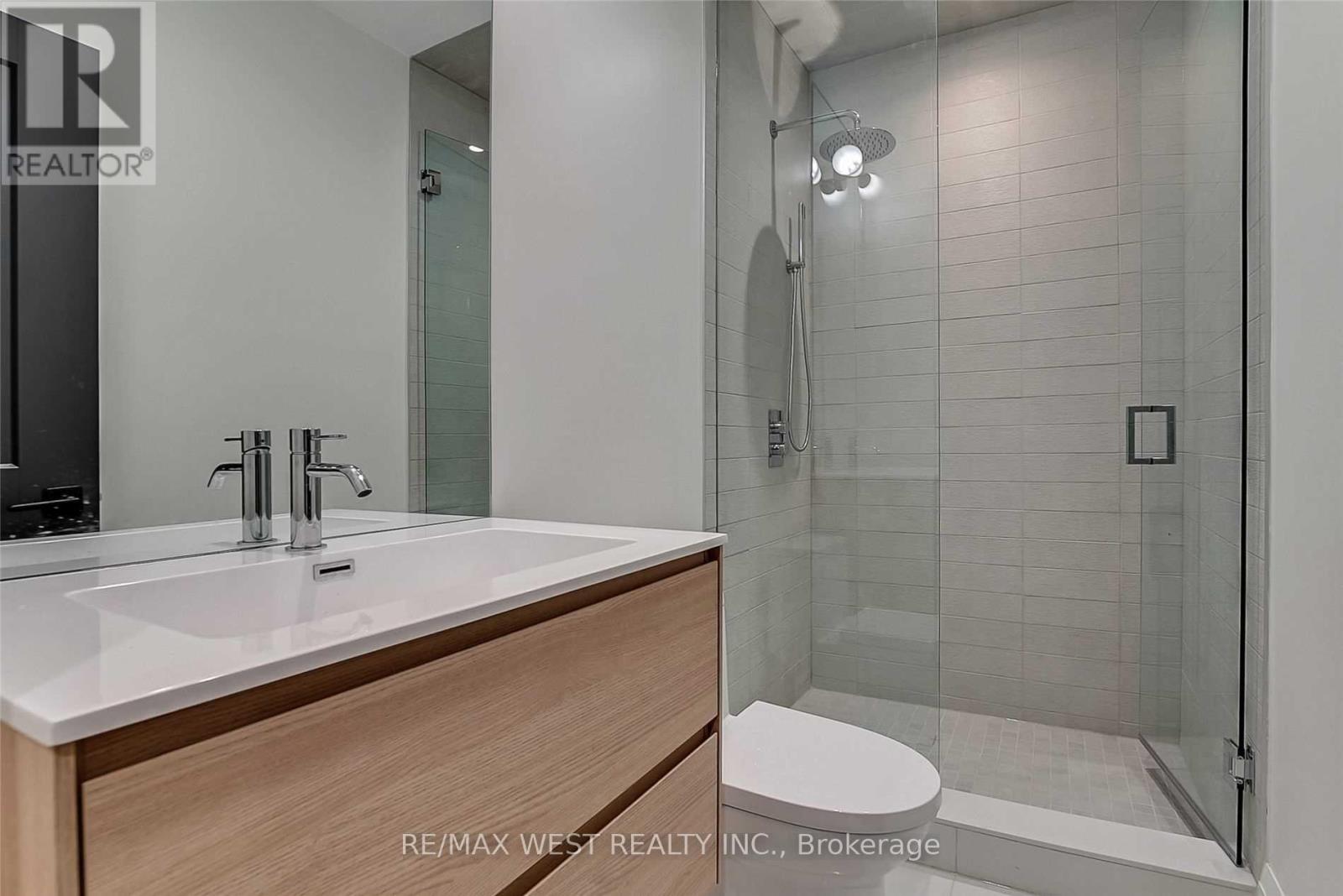 3RD - 201 CEDRIC AVENUE, Toronto (Oakwood Village) — photo 6