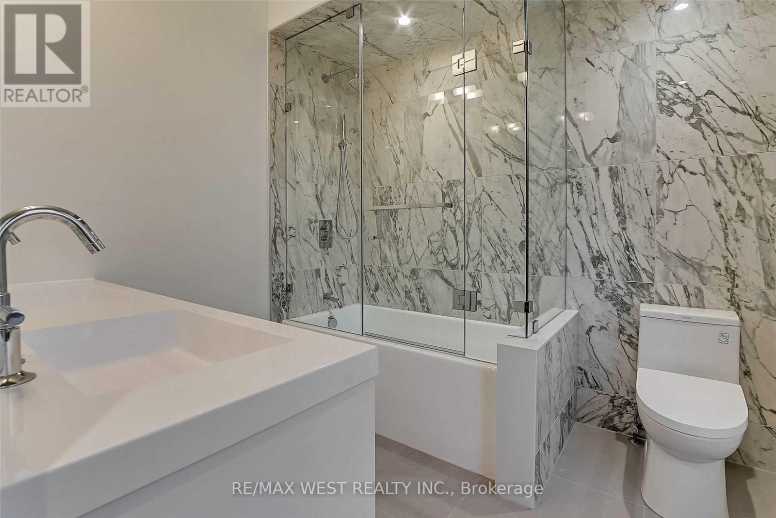 3RD - 201 CEDRIC AVENUE, Toronto (Oakwood Village) — photo 9