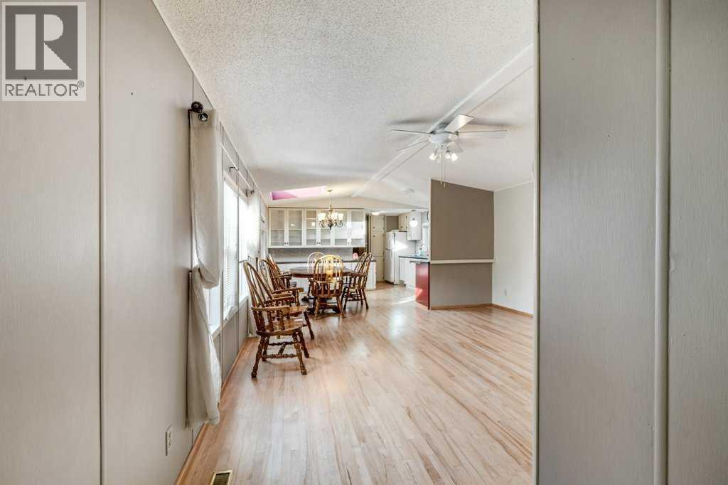 Property photograph 3 for MLS A2354516