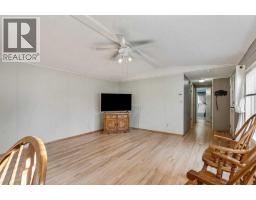 Kitchen - 2948 31 Street S, Lethbridge, AB T1K6T1 Photo 6