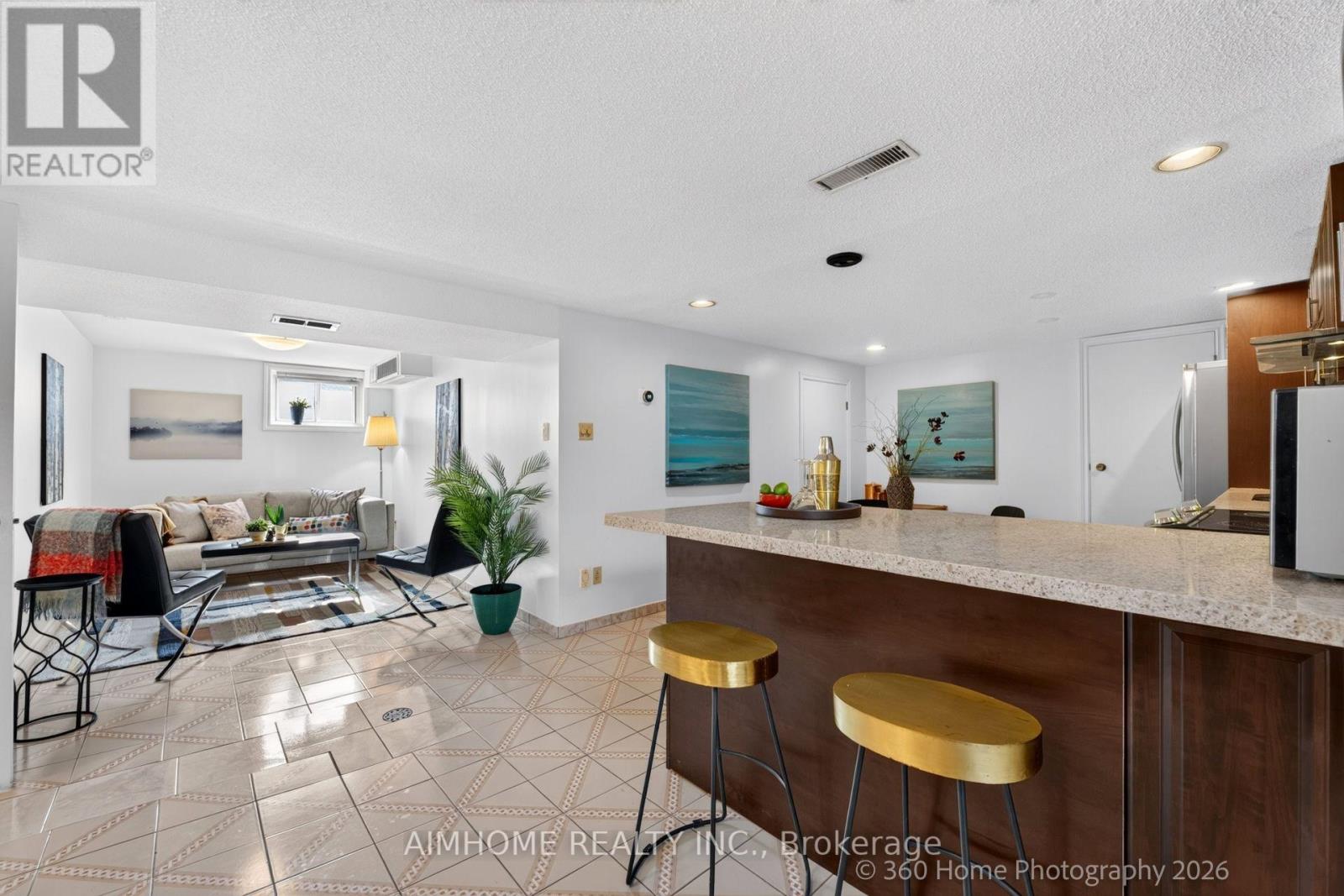 47 Silverhill Drive, Toronto, ON photo 17