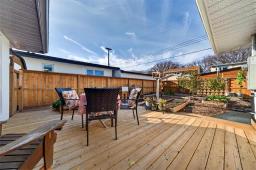833 Brock Street, Winnipeg, MB R2N0Z7 Photo 47