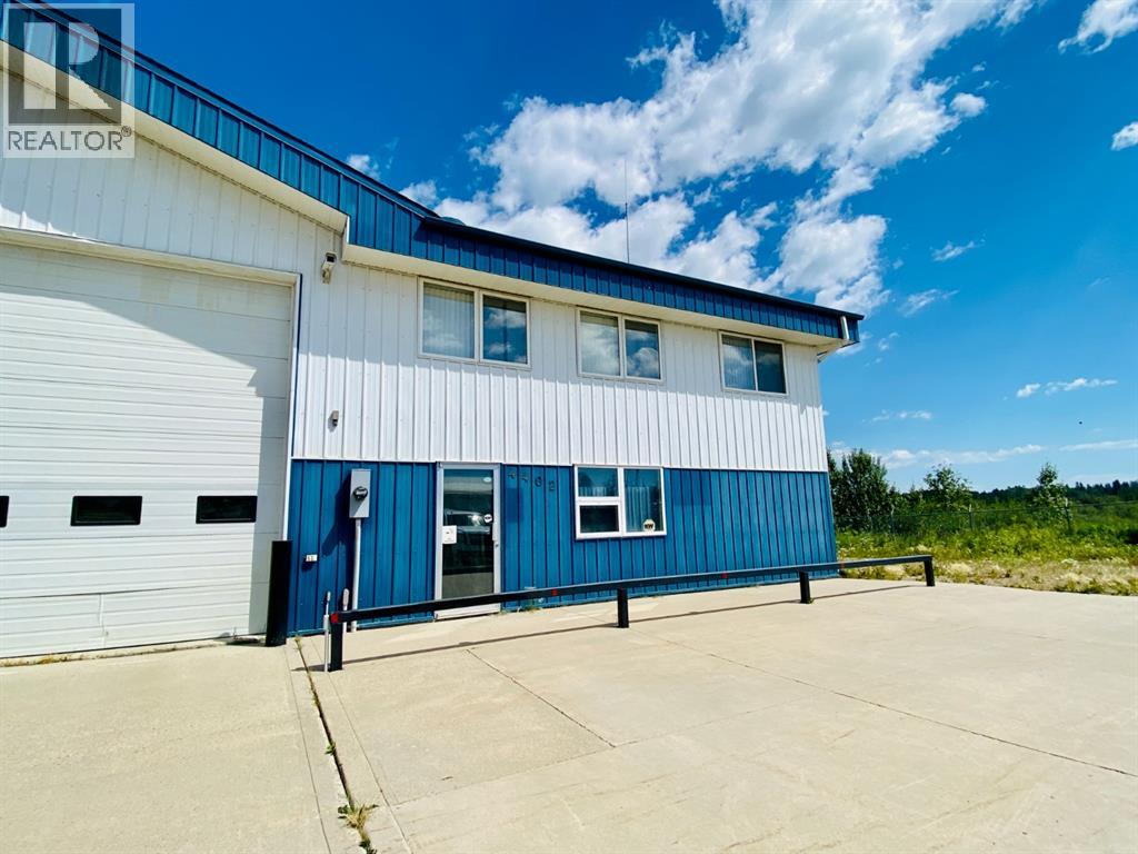 4402 53 Avenue photo 5