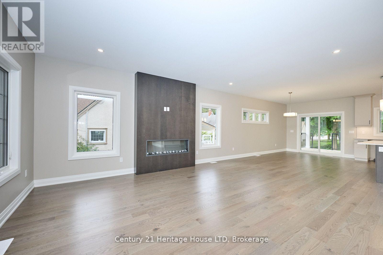 336 Sugarloaf photo 4