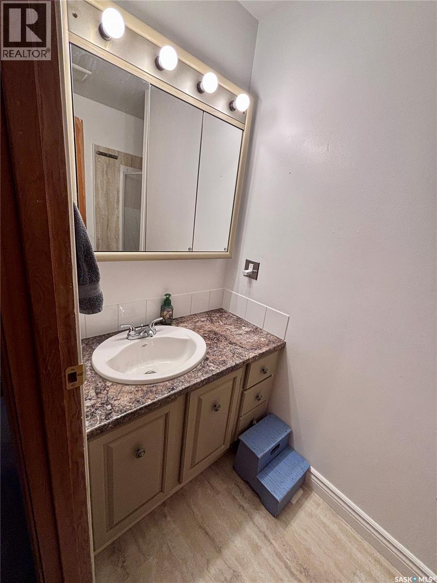 2607 47 AVENUE, Lloydminster — photo 15