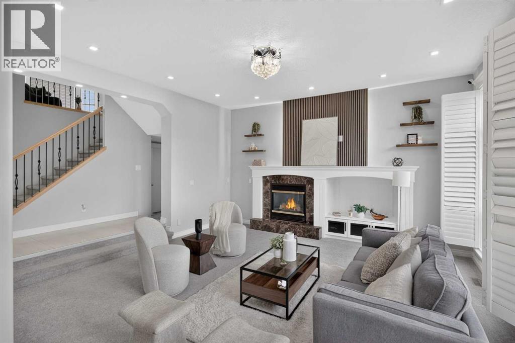 1433 Strathcona Drive SW photo 8