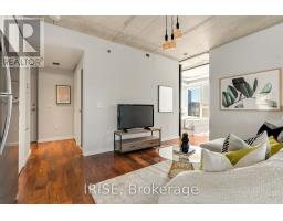 918 - 32 Trolley Crescent, Toronto, ON M5A0E8 Photo 11