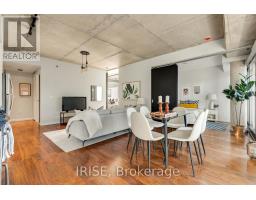 918 - 32 Trolley Crescent, Toronto, ON M5A0E8 Photo 16