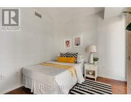 918 - 32 Trolley Crescent, Toronto, ON M5A0E8 Photo 22
