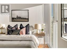 918 - 32 Trolley Crescent, Toronto, ON M5A0E8 Photo 27